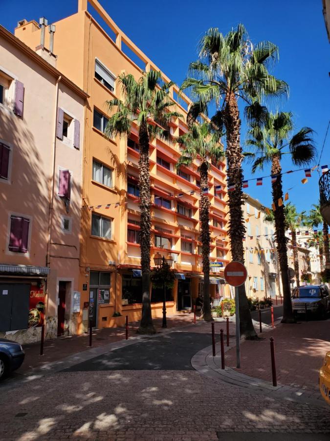 Hotel Le Richelieu à Le Boulou Extérieur photo